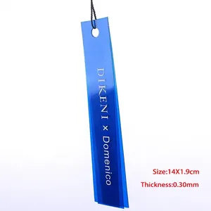 Logo de nom de sérigraphie personnalisé étiquette volante transparente de vêtements en PVC de couleur bleue avec oeillet - Product Image 6