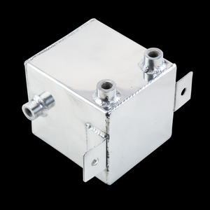 Réservoir d'eau en alliage d'aluminium 2L universel pour voitures modifiées, fixation par vis - Product Image 2