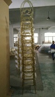 Chaises de mariage de luxe dorées en promotion avec dossier Phénix, chaises d'événement pour hôtels et salles de banquet