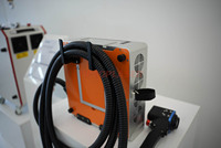 Offre Spéciale : Mini Décapant Laser à Impulsions 300W Portable pour Rouille, Graffitis et Nettoyage de Barres d'Armature en Métal, Fer et Peinture sur Bois – Prix Bas