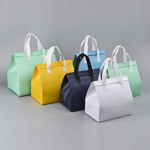 In Stock Picnic <b>Bag</b> Insulated Take Out <b>Bags</b> Bulk 21*26*11CM Non-woven Fabric Heat Preservation <b>Bags</b> - Product Image 3