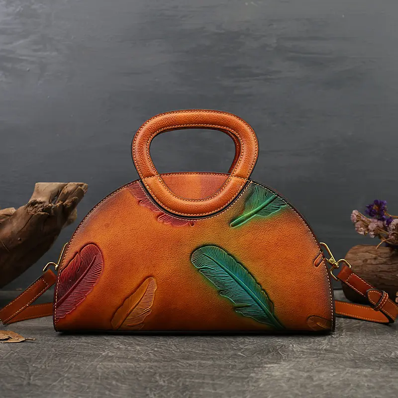 2023 New Luxury High-end Real Cow Leather Lady Semicircle Handbag Vintage Style Women Bag Wholesale