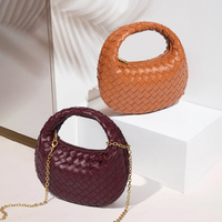 Nouveau Mini Sac à Main Boulette Tendance pour Femme, Sac Tressé, Petite Pochette Texturée avec Chaîne, Sac à Bandoulière Crossbody