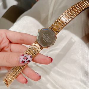 Montre de luxe personnalisée <span class=keywords><strong>pour</strong></span> femmes avec cadran hexagonal, face en nacre, mouvement à quartz étanche, cadeau - Product Image 4