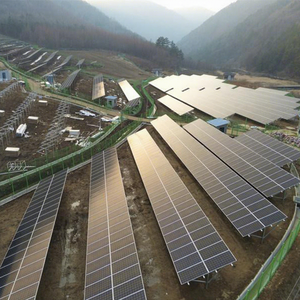 Structure de support de montage au sol PV solaire galvanisé à chaud Offre Spéciale facile à installer systèmes de rayonnage solaire à <span class=keywords><strong>poteau</strong></span> - Product Image 1