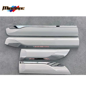 Recién llegado, moldura <span class=keywords><strong>lateral</strong></span> para <span class=keywords><strong>puerta</strong></span> de <span class=keywords><strong>coche</strong></span>, moldura protectora 2014-2024 para revestimiento de <span class=keywords><strong>puerta</strong></span> Toyota Fortuner - Product Image 4