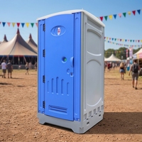 Toilettes portables Toppla modernes, écologiques et durables en HDPE avec mur mobile et montage sur remorque pour toilettes extérieures
