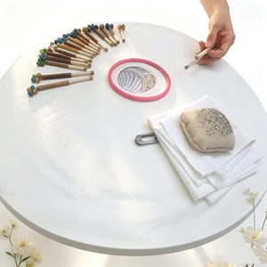 Encaje decorativo Cluny para regalos pequeños, decoración de paquetes y adornos de recuerdo para reuniones. - Product Image 1