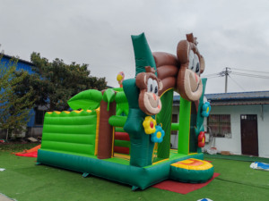 Maison pleine d'entrain de thème de royaume de singe de dessin animé de videur sautant gonflable de Offre Spéciale <span class=keywords><strong>pour</strong></span> le terrain de jeu public extérieur - Product Image 2