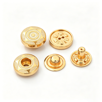 Thobe Abaya à manches longues avec logo personnalisé en arabe, boutons pression de 12 mm