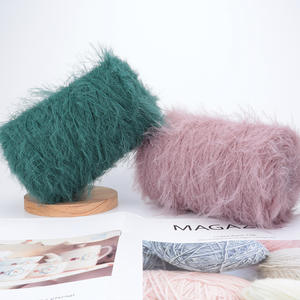 9 ألوان من خيوط الفرو الصناعي الناعمة ذات الشعر الطويل DIY DIY خيوط البوليستر الفاخرة للحياكة - Product Image 4