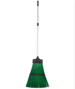 Manche télescopique en aluminium à poils souples de style moderne <span class=keywords><strong>Balai</strong></span> portatif en PP pour jardin extérieur - Product Image 1