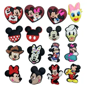 2023 Soft Pvc Croc Charms Customized Mickey Pattern Decorations Style Shoelace Designer Shoe Charm Disny styles