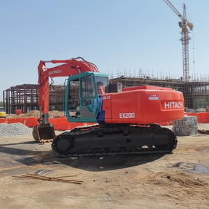 Excavadora Hidráulica Original Hitachi EX200 de 20 Toneladas, Tipo Oruga, EN OFERTA, Buen Estado, Sin Fugas, Tren de Rodaje Resistente, Motor en Buen Estado - Product Image 1