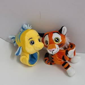 Peluche personnalisée de haute qualité Tigre Patting Circle <span class=keywords><strong>Film</strong></span> brodé Poisson Jouet anti-stress - Product Image 6