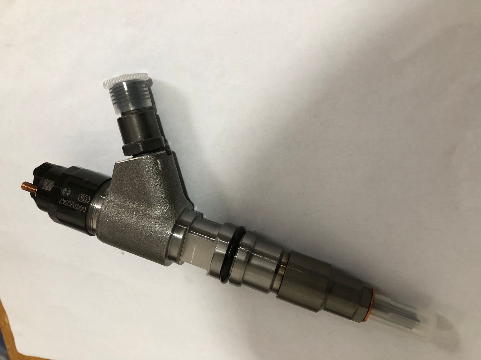common rail diesel fuel injector 0445120357