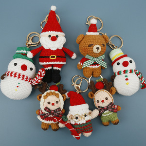 Llavero de Navidad de lana tejida, hecho a mano, con animales de ganchillo (Papá Noel, Muñeco de Nieve, Ciervo, Oso), Colgante Amigurumi para bolso, Regalos para damas - Product Image 1