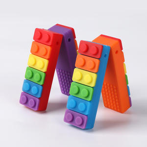 <span class=keywords><strong>EN</strong></span> STOCK 7 colores Arco Iris sensorial masticar alimentos grado silicona juguetes bloque de construcción bebé mordedor collar - Product Image 3