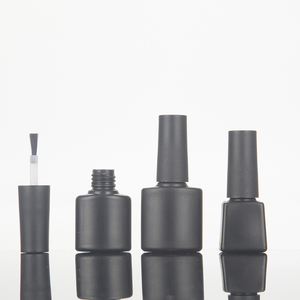Vente en gros de flacons en plastique pour vernis à ongles UV carrés vides personnalisés de 5 ml, 8 ml, 10 ml avec pinceau, impression à l'écran, bouchon à couronne - Product Image 6
