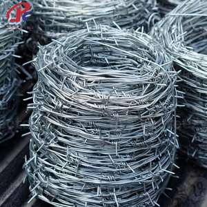 Fil de fer barbelé de haute qualité, haute résistance, <span class=keywords><strong>pas</strong></span> <span class=keywords><strong>cher</strong></span>, ne rouille <span class=keywords><strong>pas</strong></span>, protection murale, fil de fer barbelé en gros, clôture de ferme - Product Image 6