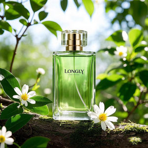 น้ำหอมผู้ชายแบบสั่งทำแบรนด์ส่วนตัว กลิ่นอาราบิก ขนาด 35 มล. บรรจุขวดแก้วแบบสเปรย์ เป็นมิตรต่อสิ่งแวดล้อม กลิ่นหอมติดทนนานจากธรรมชาติ หรูหรา - Product Image 5