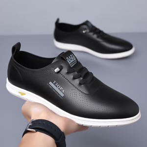 Zapatos de Cuero Blancos Transpirables para Hombre, Diseño Slip-On con Suela Suave Antideslizante y Malla de Gel, Novedad de Verano - Product Image 4