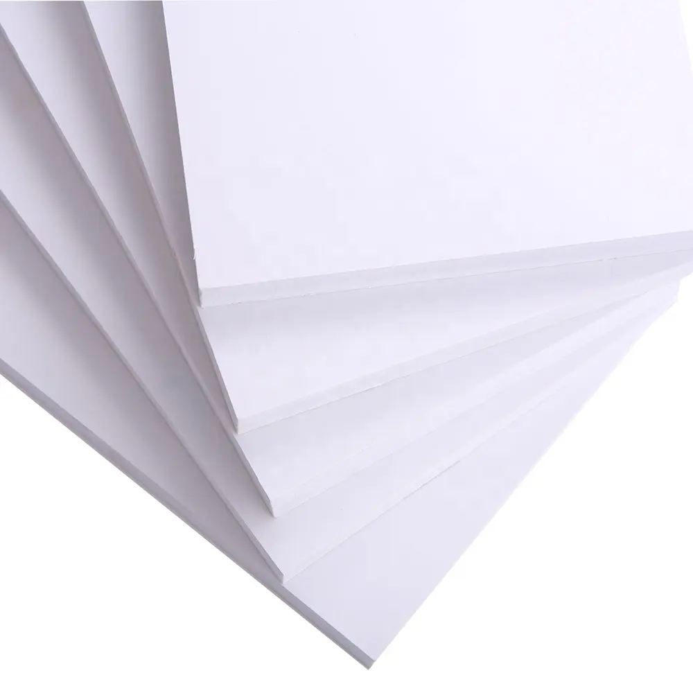 Hoja plástica de impresión de hoja de tablero de espuma coextruida de PVC blanco de buena calidad para publicidad y letrero