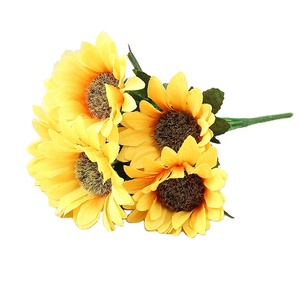 Ramo de girasoles artificiales al por mayor, arbustos artificiales de seda amarilla, decoración de ramo de girasoles - Product Image 1