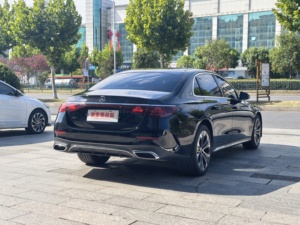 La 2024 berlina sportiva di lusso <span class=keywords><strong>Mer</strong></span>-cedes -Mercedes-Benz E-Class E 300 <span class=keywords><strong>L</strong></span> ad alte prestazioni è ora disponibile - Product Image 4