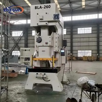 Presse mécanique à cadre en C robuste 110T avec moteur 380V/220V pour la production de pièces de quincaillerie de précision par estampage métallique