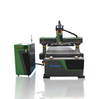 2130 2040 CNC d'imbrication verticale routeur 3D ATC CNC MACHINE pour la fabrication de meubles chargement automatique Table de déchargement travail du bois