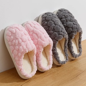 Logo personalizzato inverno calda casa interna semplice classico colore solido pantofole in cotone peluche per le donne e l'uomo più stili - Product Image 4