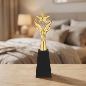 Trophée en métal moulé sous pression durable, gravé au laser, avec design imprimé UV pour la reconnaissance des réussites, les récompenses de championnat et les réalisations - Product Image 1