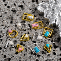 Alliage de luxe 3D breloque brillante décorations d'art d'ongle pendentif en cristal conception Vintage corail pierres précieuses breloques d'art d'ongle
