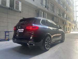 Voiture d'occasion BMW X5 (<span class=keywords><strong>Import</strong></span>ée) 2021 XDrive40i Pack M Sport (Chine VI) - Product Image 4