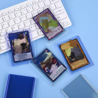 Protège-cartes rigides transparents en PVC pour cartes de sport et cartes TCG, porte-cartes à chargement par le haut 35PT