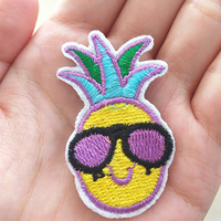 Accessoires de décoration DIY tendance, broderie personnalisée, motifs fleurs roses, fruits, cœur, patch thermocollant à dos adhésif pour vêtements