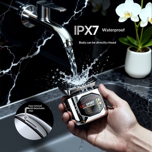 เครื่องโกนหนวดไฟฟ้าขนาดเล็กสำหรับผู้ชาย ใบมีดลอยได้ 5 ใบ กันน้ำ IPX7 ชาร์จผ่าน USB-C เหมาะสำหรับการเดินทางและใช้ในบ้าน - Product Image 3