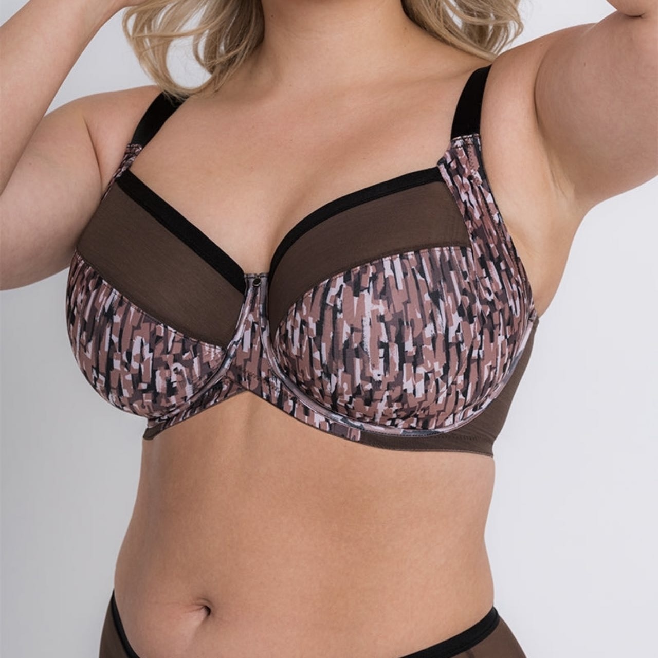 Curvy Bra For Plus Size With Big Chest Strong Support And Four Hook Adjusted-straps For Women Bra Cup To G