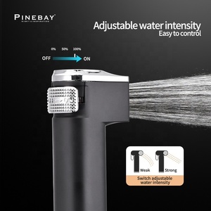 PINEBAY, высокое качество, горячая распродажа, черный распылитель для биде, спрей для унитаза, ручной спрей для биде с ПВХ-шлангом - Product Image 4