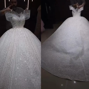 Abiti da <span class=keywords><strong>Sposa</strong></span> Africani Stile Ball Gown, Vestito da <span class=keywords><strong>Sposa</strong></span> con Spalle Scoperte, Pizzo Scintillante e Paillettes, Taglie Plus, Servizio OEM - Product Image 3