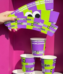 ผู้ผลิตสินค้าขายส่งเคป๊อป แก้วกาแฟกระดาษพิมพ์ลายโฮโลแกรม ปลอกแก้วโฮโลแกรมสำหรับงานอีเว้นท์ - Product Image 1