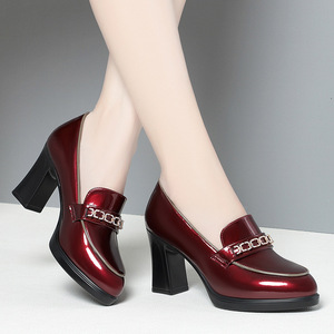 Xuanhui Nuova Tendenza Estiva Autunnale, Scarpe da Ufficio in Vernice con <span class=keywords><strong>Tacco</strong></span> a Blocco 7,5 cm, <span class=keywords><strong>Mocassini</strong></span> Comodi Slip-On per <span class=keywords><strong>Donna</strong></span> - Product Image 1