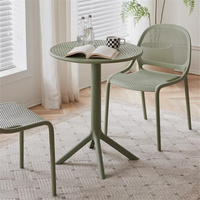 Chaise de jardin d'extérieur empilable en polypropylène bleu foncé, dossier encastré, légère, dernier design du fabricant