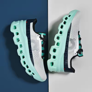 アウトドアスポーツメンズランニングシューズ通気性メッシュ厚底衝撃吸収スニーカー - Product Image 4