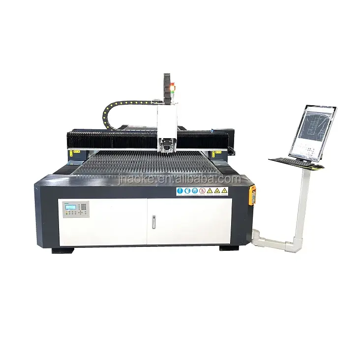 Prateleira personalizada OEM 2000w 3000w 6000w Máquina de corte a laser de fibra para chapa metálica 1390 1530 Corte rápido Entrega rápida