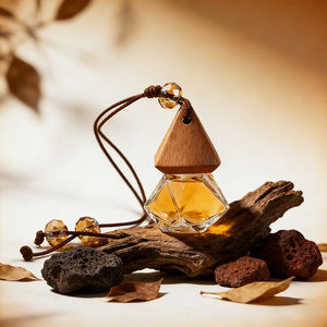 Botella Cuadrada de 8 ml para Colgar en el Automóvil, Ambientador, Perfume, Colgante, Botella Difusora de Vidrio Vacía para Automóvil - Product Image 5