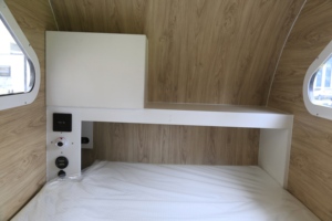 Mini <span class=keywords><strong>Caravana</strong></span> Ligera Estándar <span class=keywords><strong>Americana</strong></span> con Suspensión Todoterreno, Chasis de Acero, Capacidad de Carga de 3500 LBS para Acampar - Product Image 4