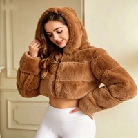 Veste en fausse fourrure grande taille pour femmes, veste courte à capuche en fausse fourrure