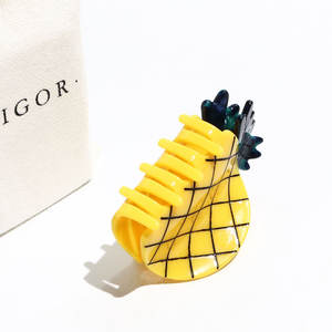 XinMei personnalisé dessin animé fruits ananas pinces à cheveux été <span class=keywords><strong>2023</strong></span> acétate de cellulose pince à cheveux pinces à griffes accessoires pour femmes - Product Image 3